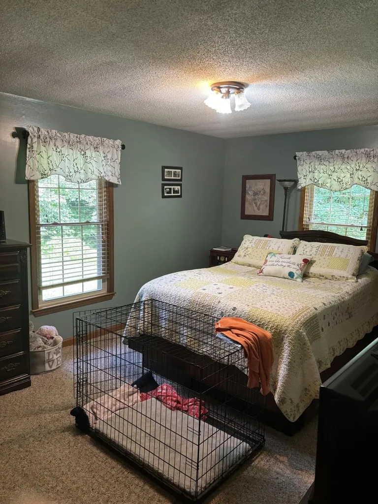 13019 Kentucky 70 Yosemite KY 42566