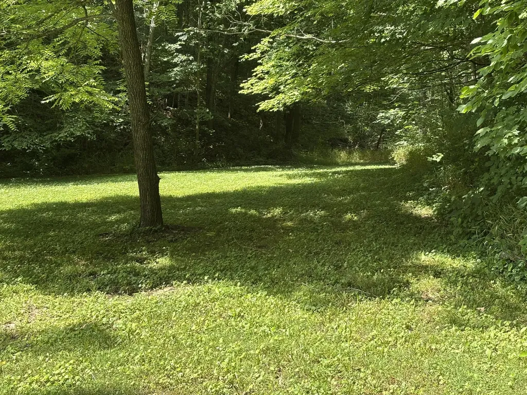 13019 Kentucky 70 Yosemite KY 42566