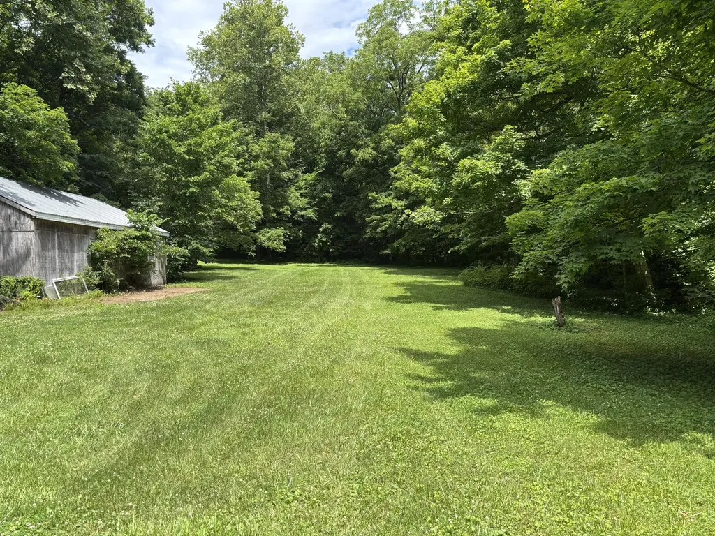 13019 Kentucky 70 Yosemite KY 42566