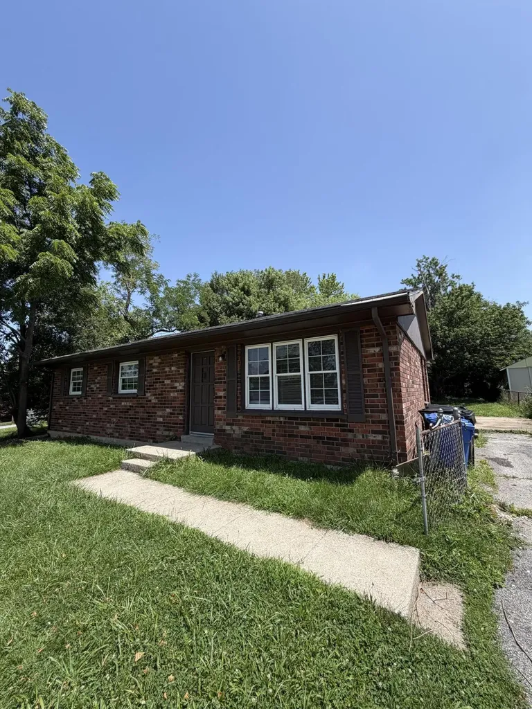 2405 Windwood Court Lexington KY 40509