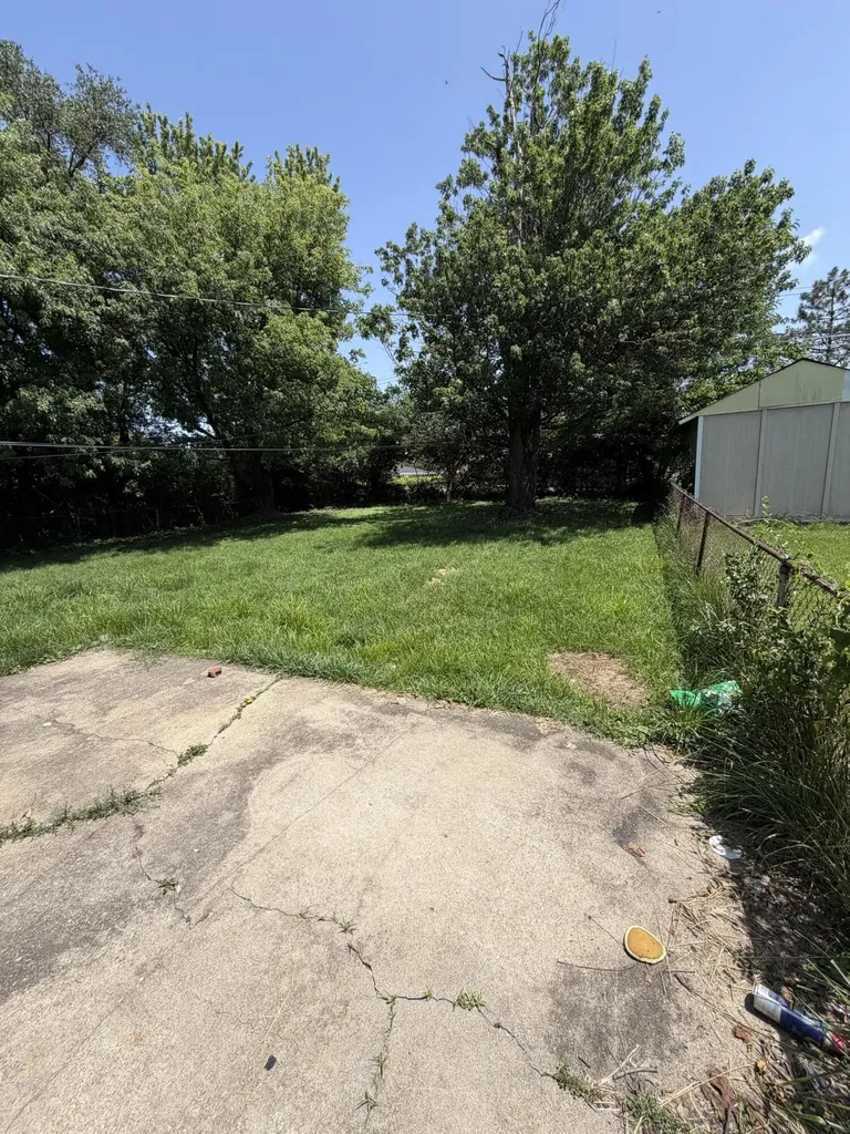 2405 Windwood Court Lexington KY 40509