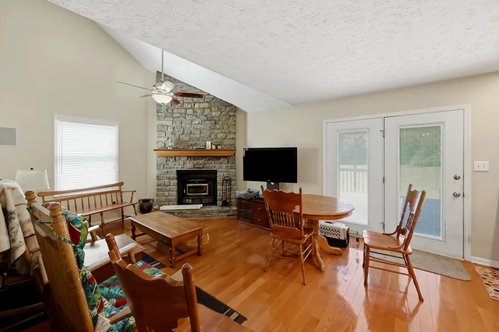 296 Ridge Runner Road Lancaster KY 40444