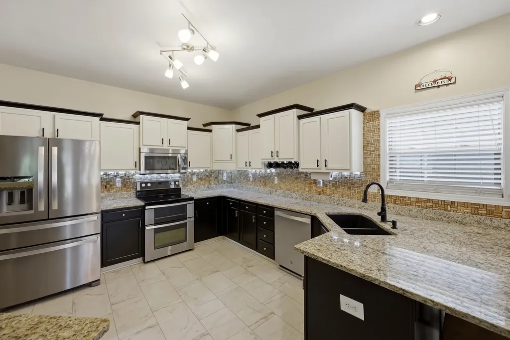 163 Santa Barbara Boulevard Georgetown KY 40324