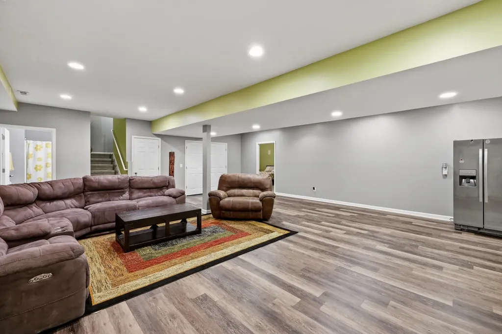 163 Santa Barbara Boulevard Georgetown KY 40324
