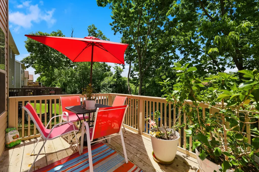 163 Santa Barbara Boulevard Georgetown KY 40324