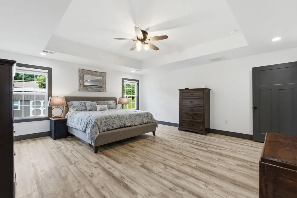 256 Waco Heights Waco KY 40385