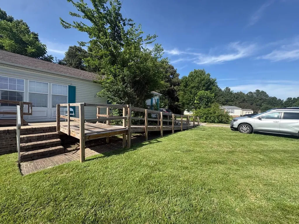 115 Lake Court Kevil KY 42053
