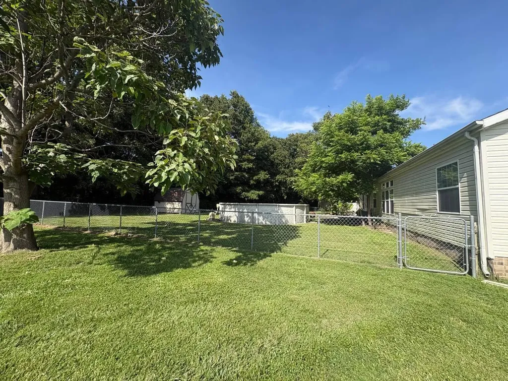 115 Lake Court Kevil KY 42053