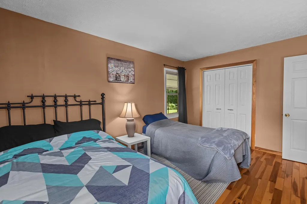 3695 Tarr Ridge Road Frenchburg KY 40322
