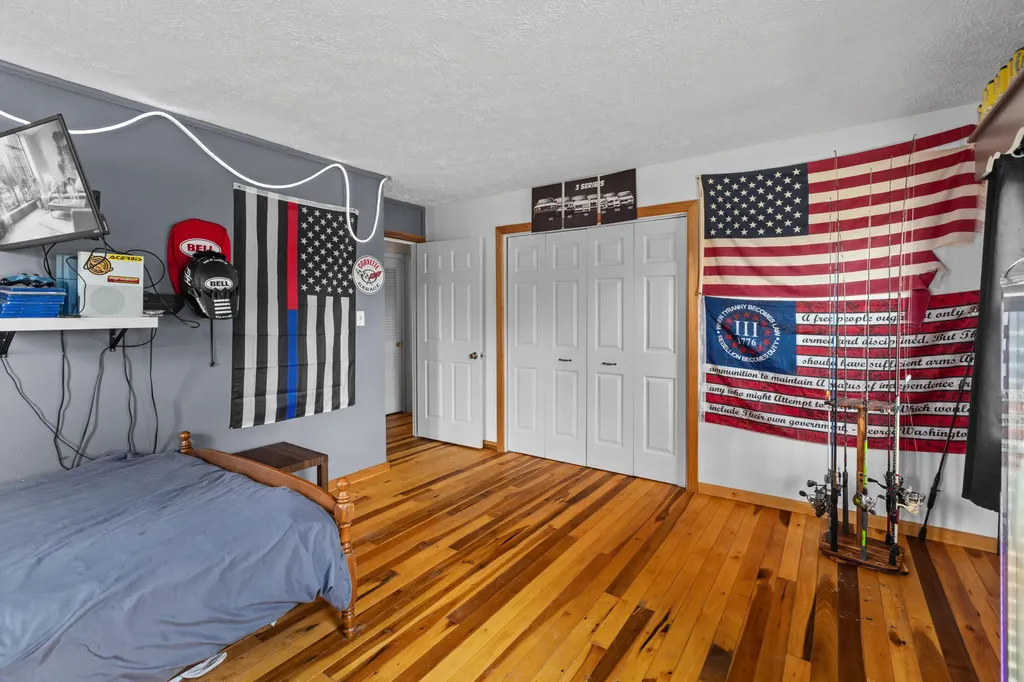 3695 Tarr Ridge Road Frenchburg KY 40322