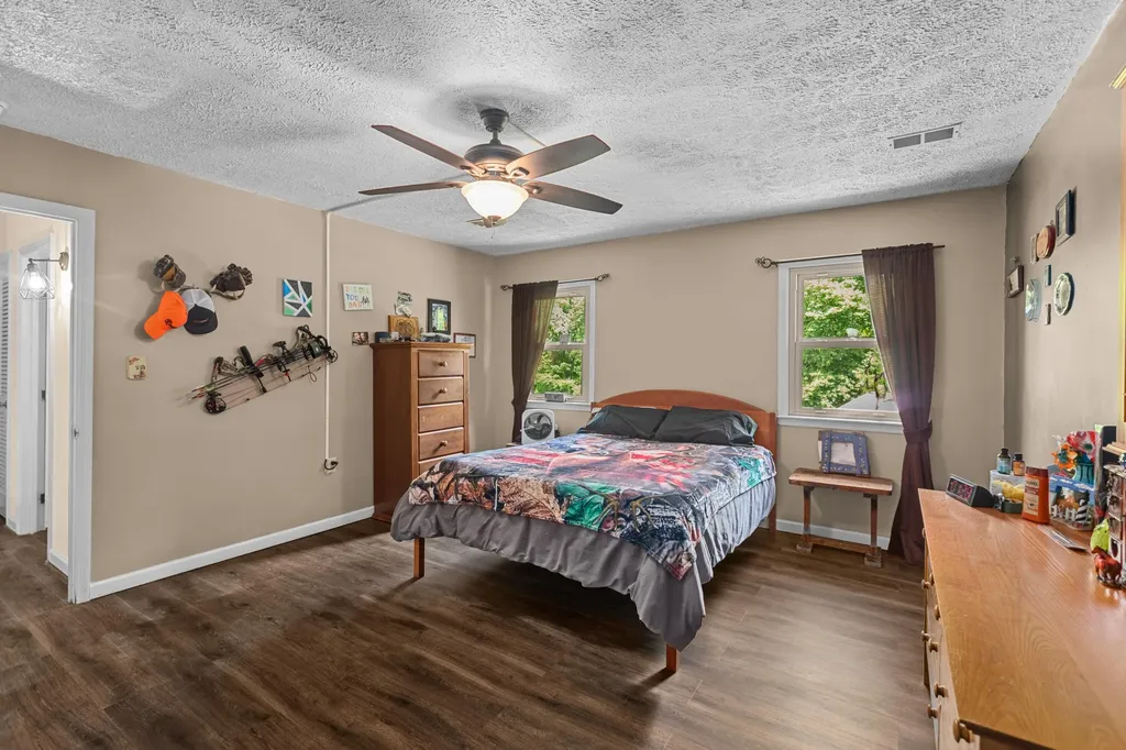3695 Tarr Ridge Road Frenchburg KY 40322