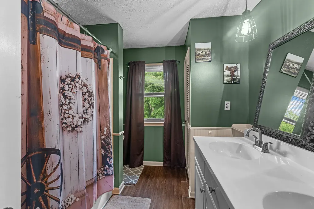 3695 Tarr Ridge Road Frenchburg KY 40322