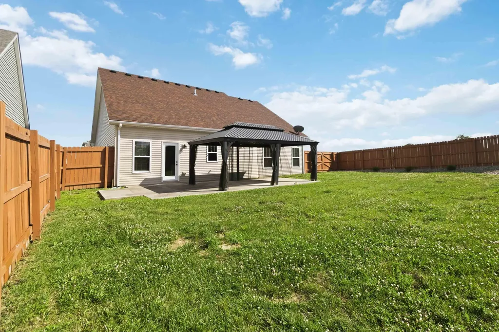 329 Ryan Drive Richmond KY 40475