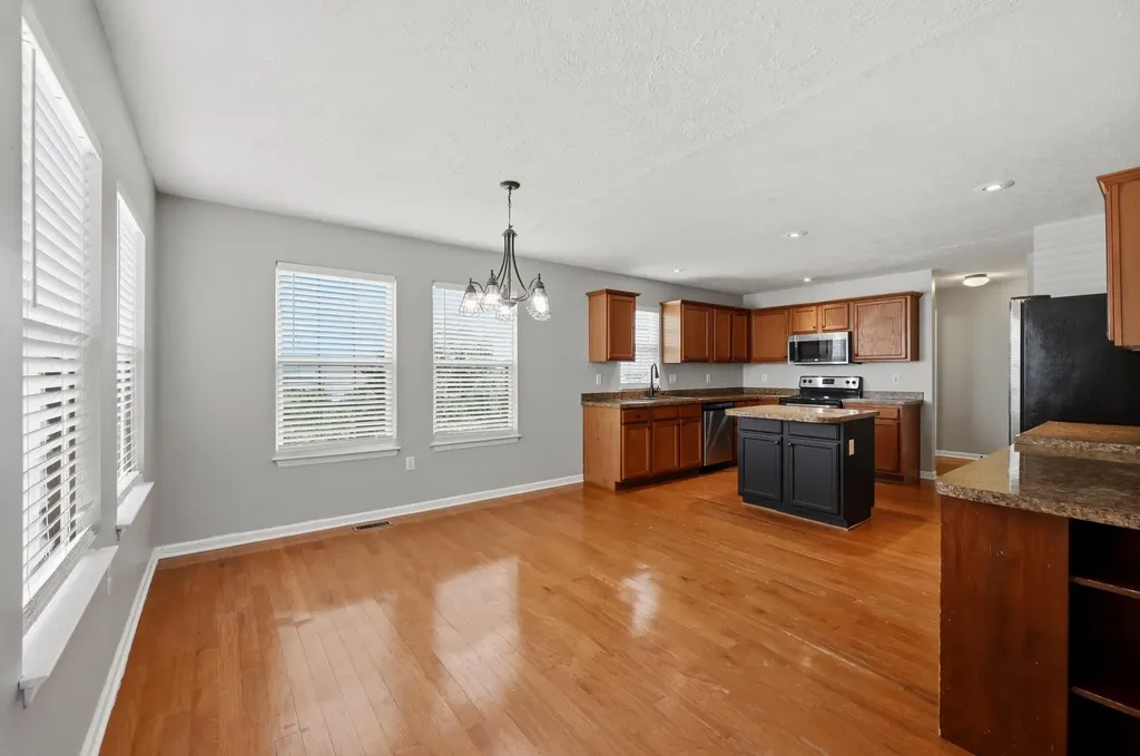 962 Cobble Drive Richmond KY 40475