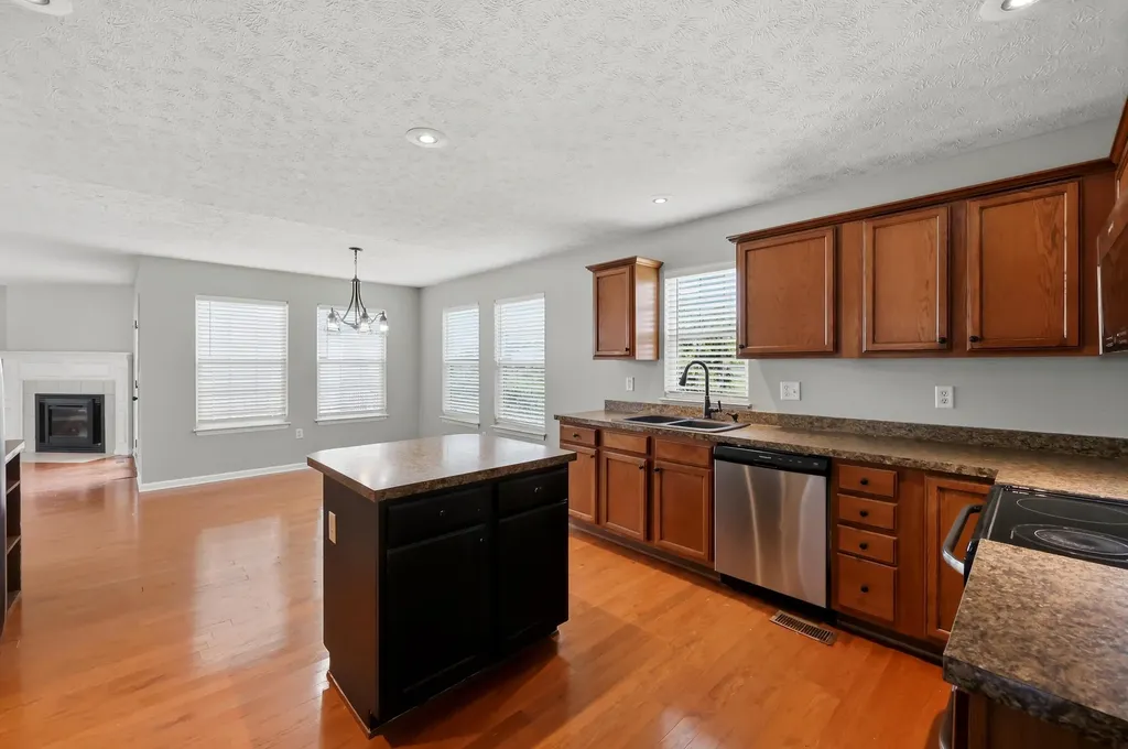 962 Cobble Drive Richmond KY 40475