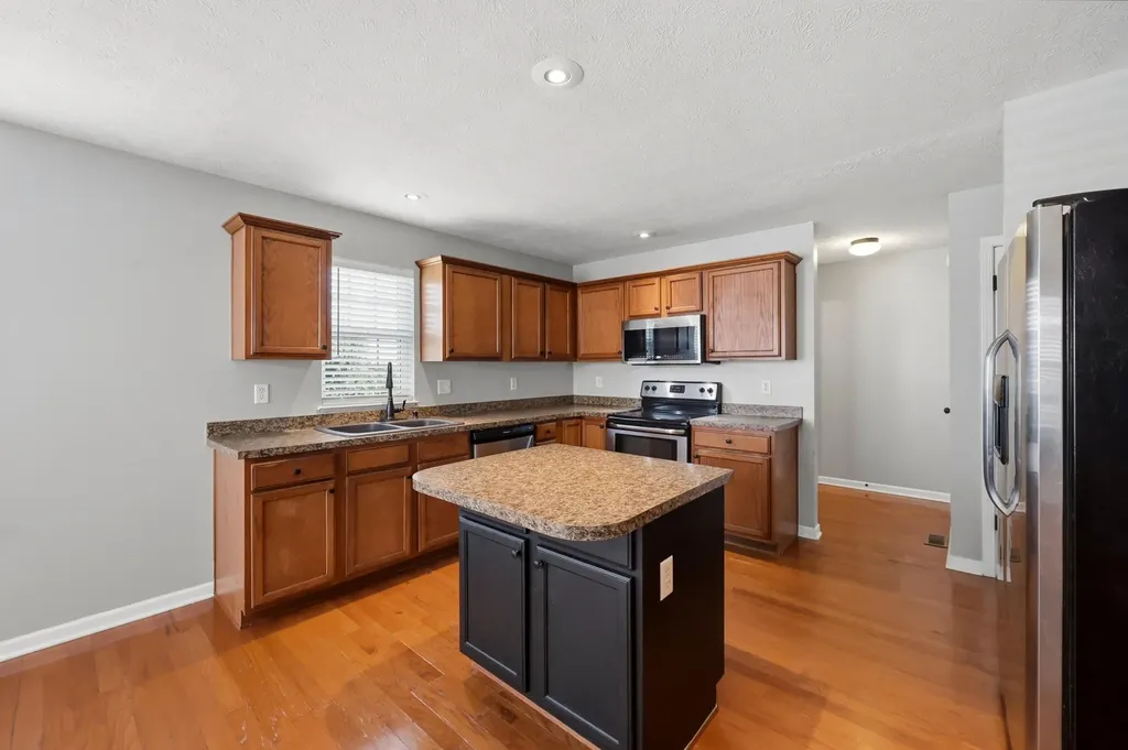 962 Cobble Drive Richmond KY 40475