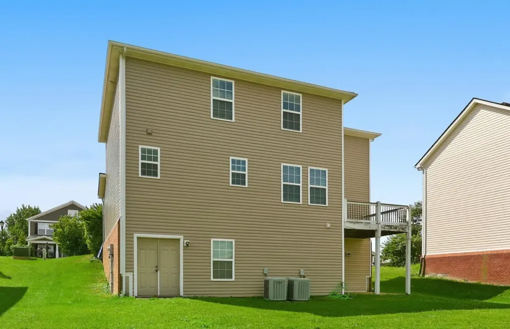 962 Cobble Drive Richmond KY 40475
