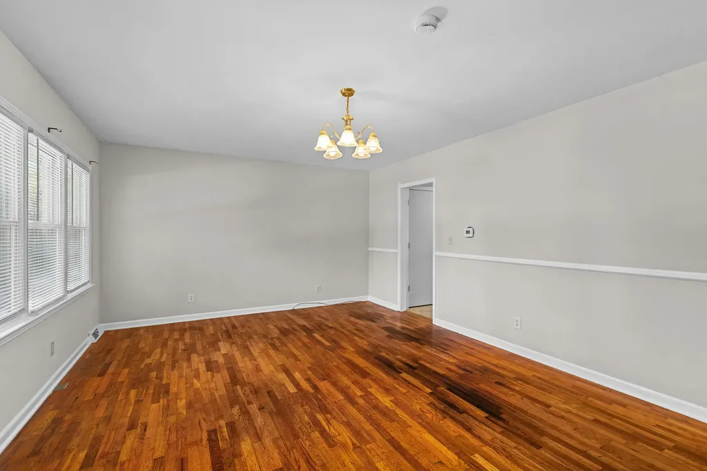 111 Pinehurst Drive Frankfort KY 40601