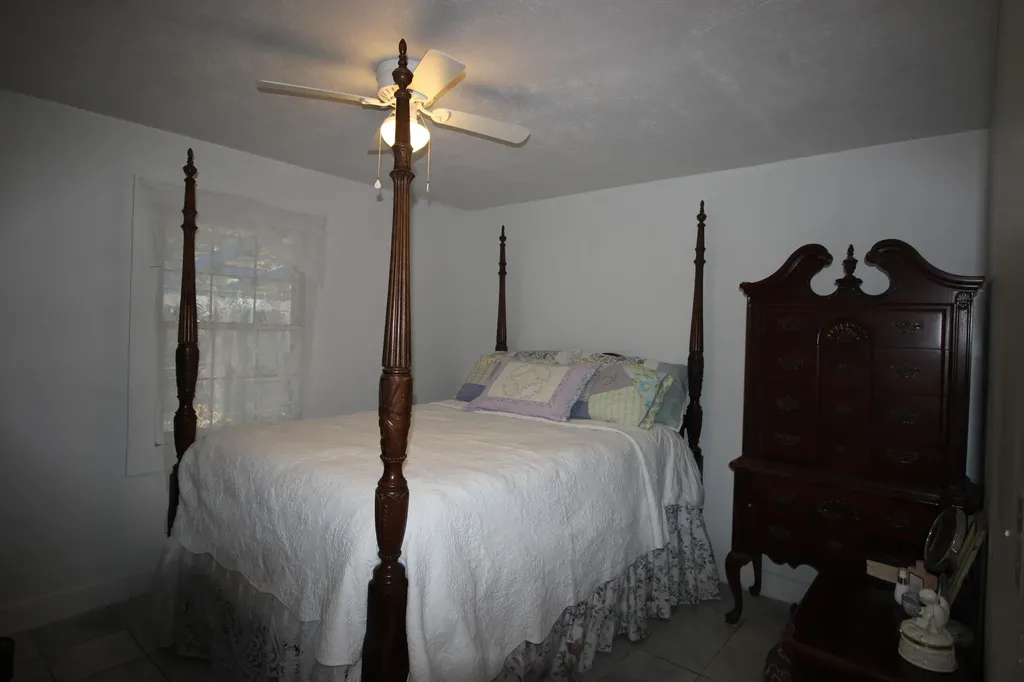 4590 Kentucky 90 Parkers Lake KY 42634