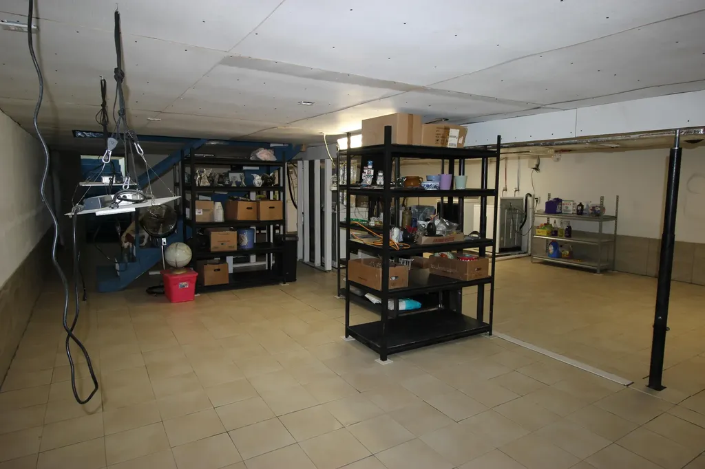 4590 Kentucky 90 Parkers Lake KY 42634