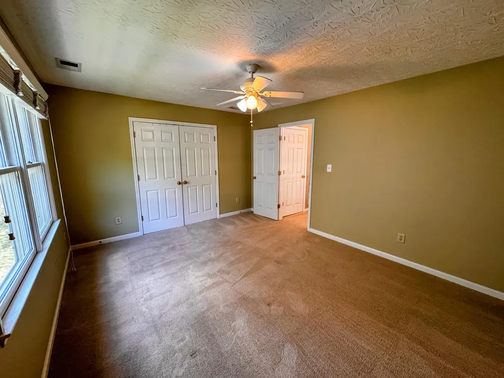 428 Amberley Drive Lexington KY 40515