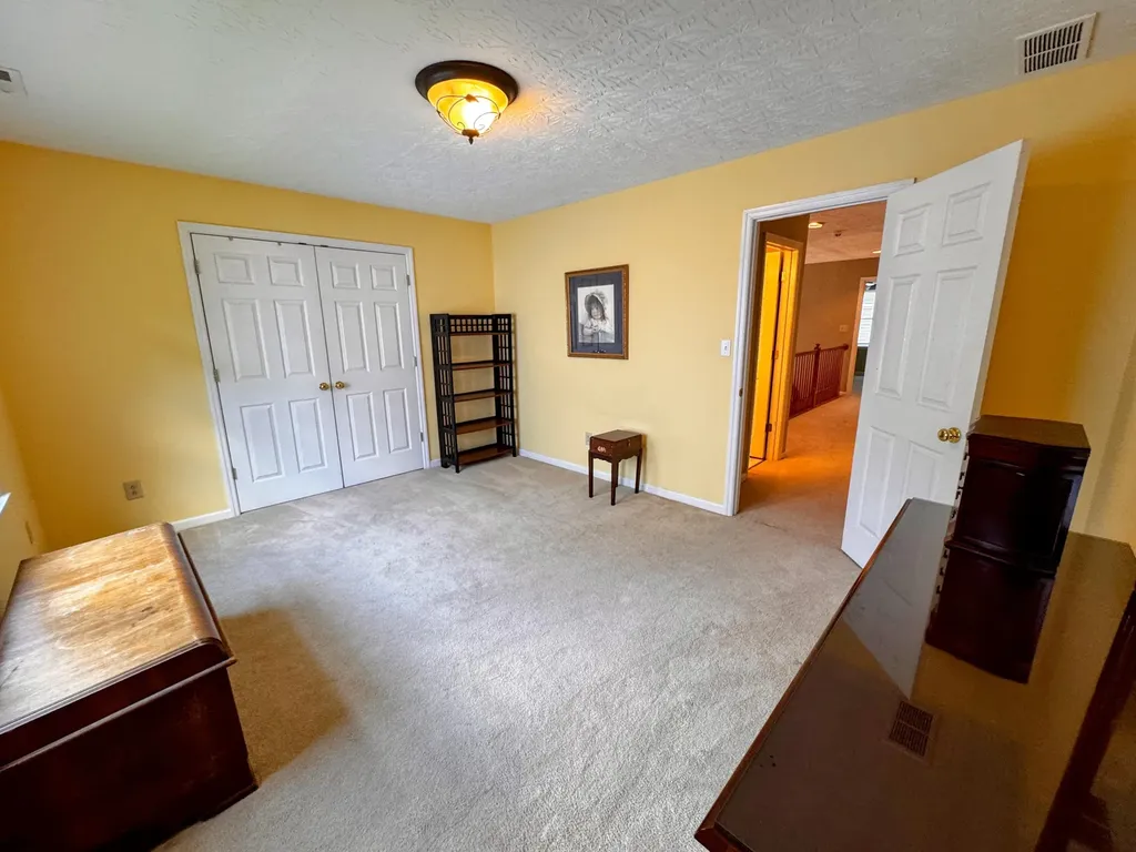 428 Amberley Drive Lexington KY 40515