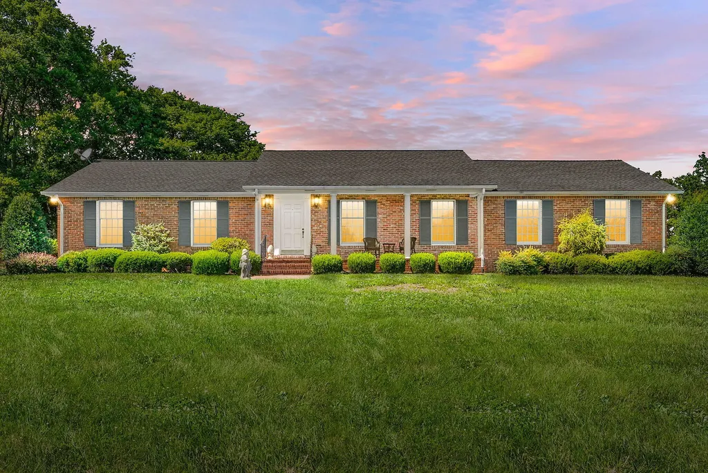 699 Foston Chapel Road Hopkinsville KY 42240