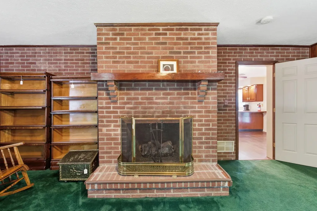 3551 Millersburg Ruddles Mill Road Paris KY 40361