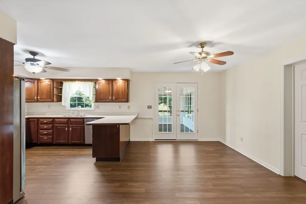 3551 Millersburg Ruddles Mill Road Paris KY 40361