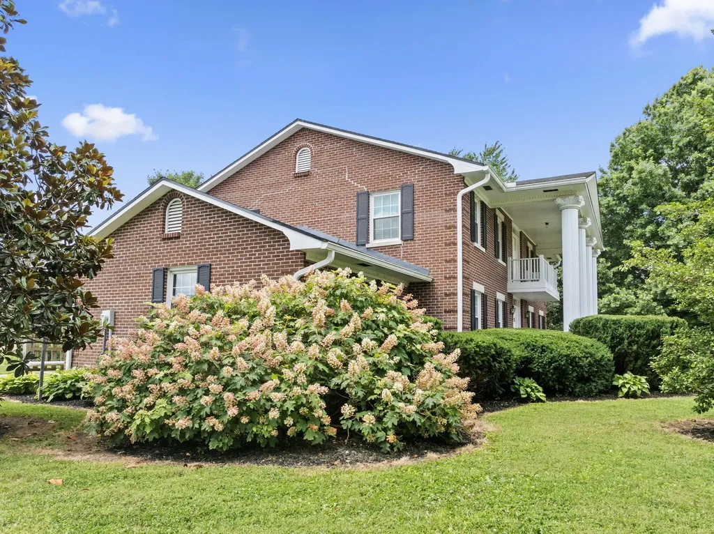 3551 Millersburg Ruddles Mill Road Paris KY 40361