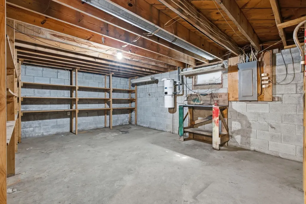 3551 Millersburg Ruddles Mill Road Paris KY 40361