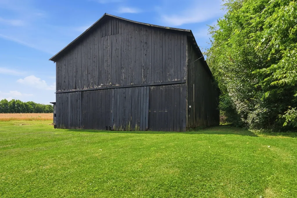 3551 Millersburg Ruddles Mill Road Paris KY 40361