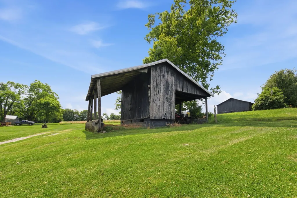 3551 Millersburg Ruddles Mill Road Paris KY 40361