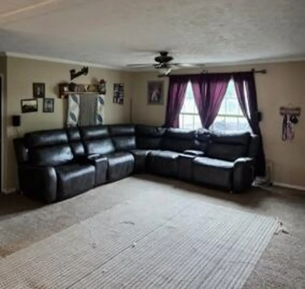626 Center Avenue Wurtland KY 41144