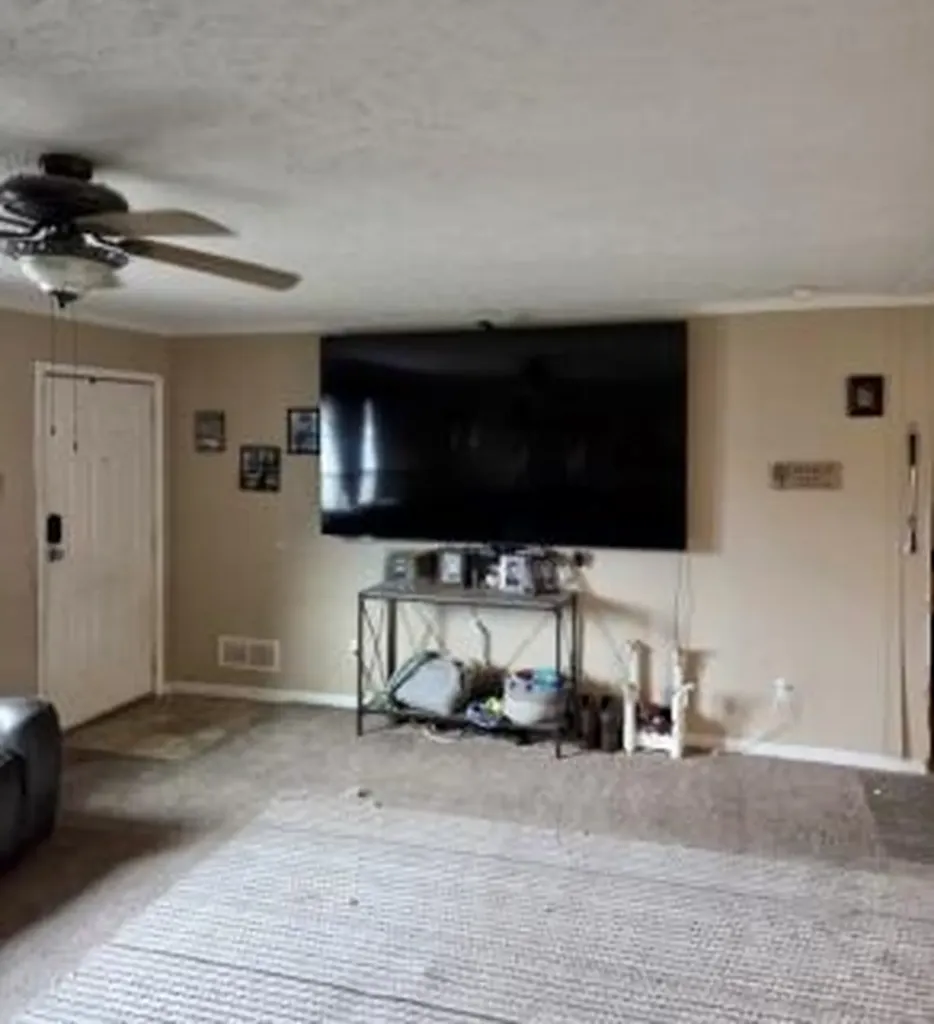 626 Center Avenue Wurtland KY 41144