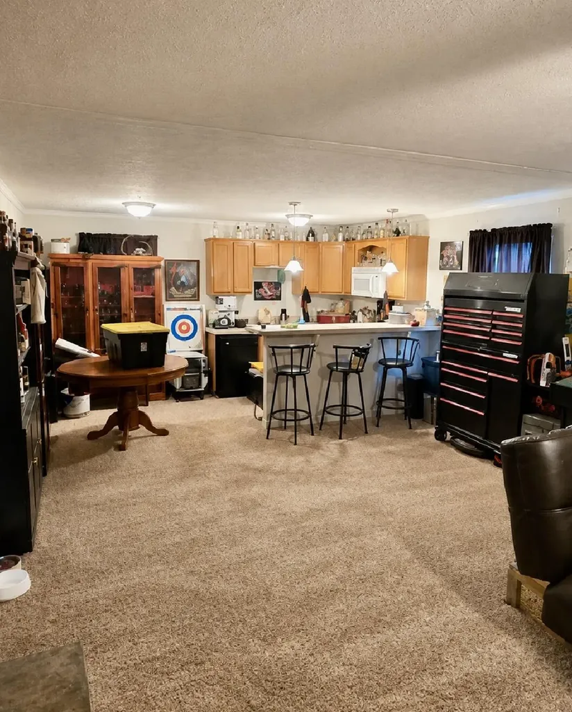 626 Center Avenue Wurtland KY 41144