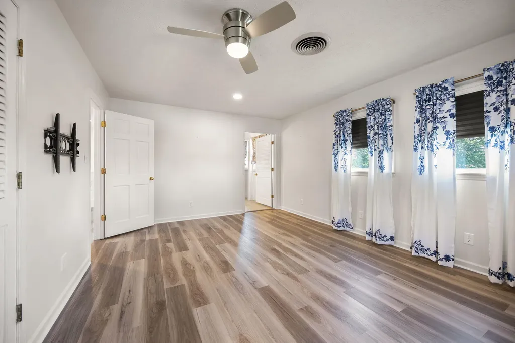 237 Hickory Avenue Somerset KY 42503