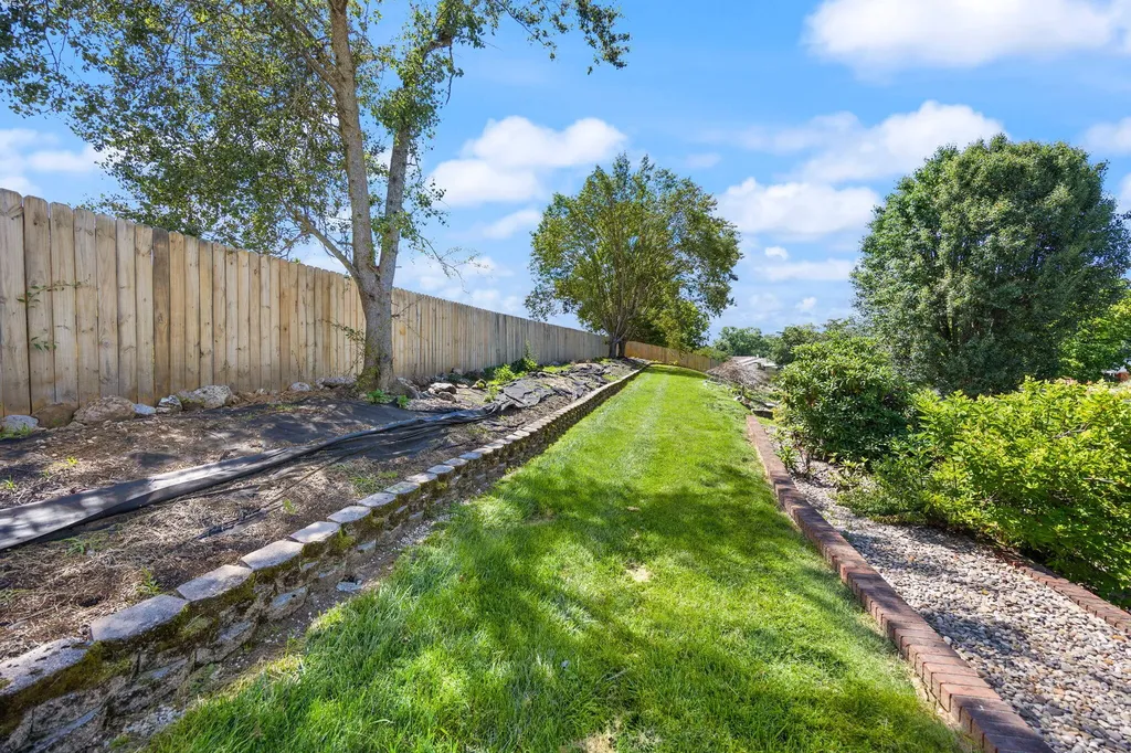 237 Hickory Avenue Somerset KY 42503