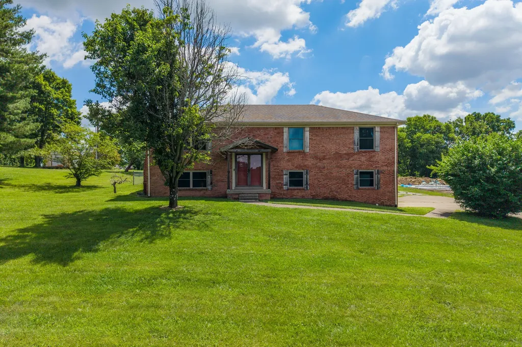 129 Carlton Court Richmond KY 40475