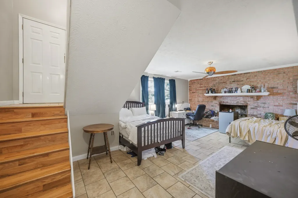 129 Carlton Court Richmond KY 40475