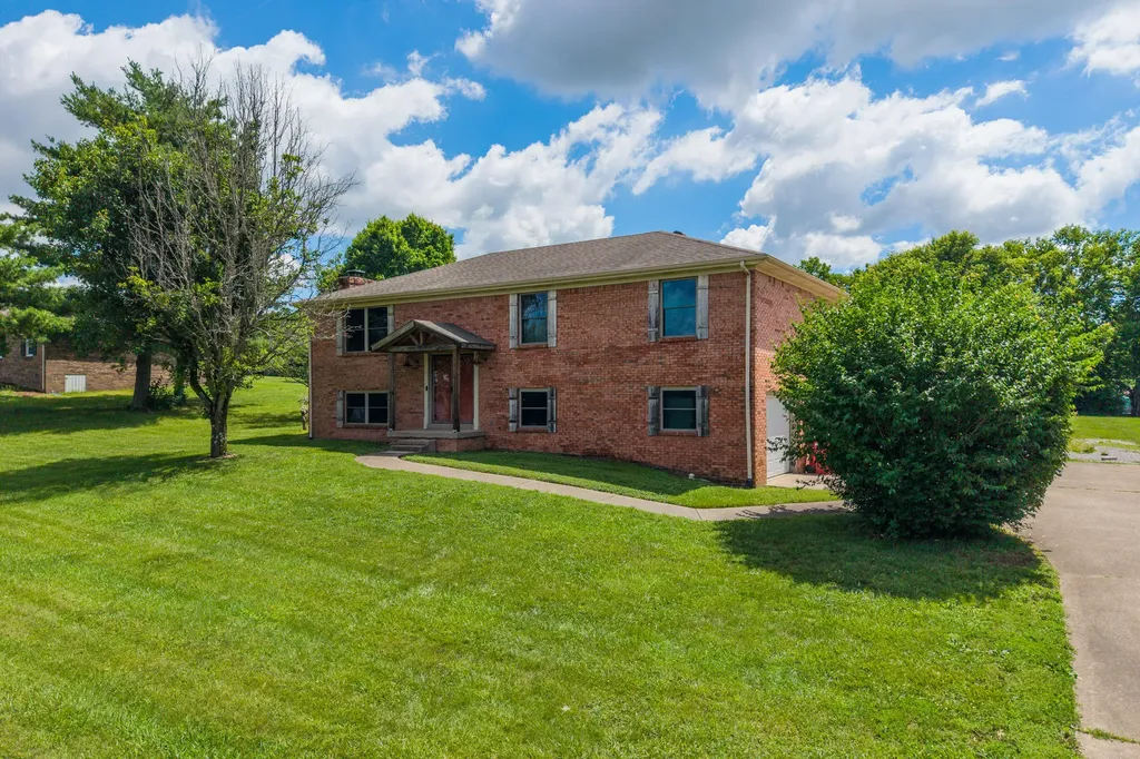 129 Carlton Court Richmond KY 40475