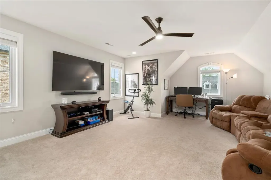 1669 Villa Medici Pass Lexington KY 40509