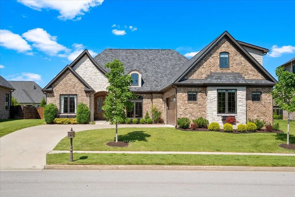 1669 Villa Medici Pass Lexington KY 40509