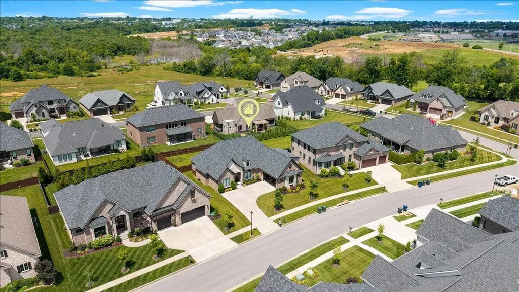 1669 Villa Medici Pass Lexington KY 40509