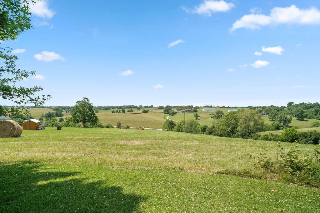 175 Dusty Lane Mt Sterling KY 40353