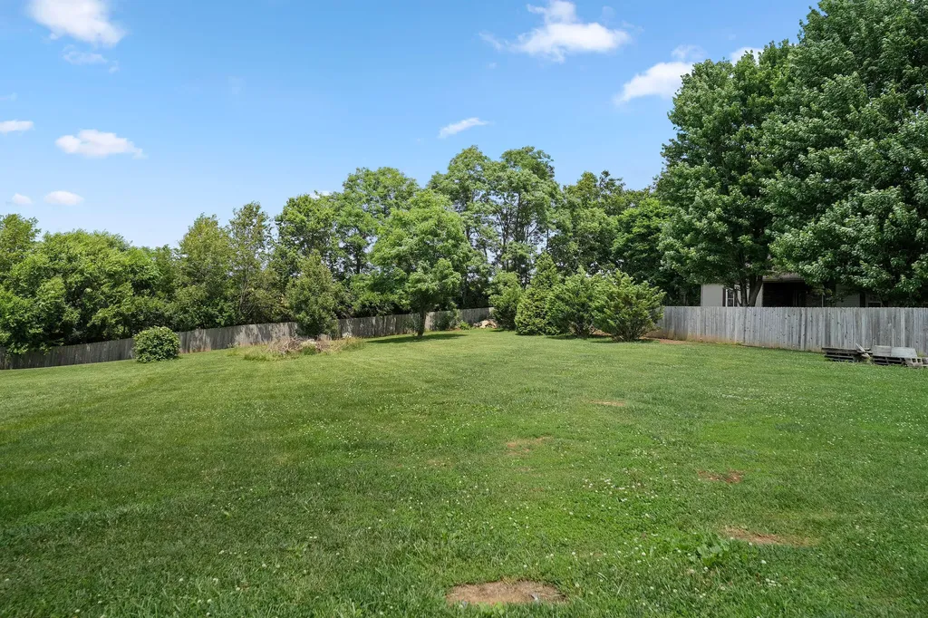 175 Dusty Lane Mt Sterling KY 40353