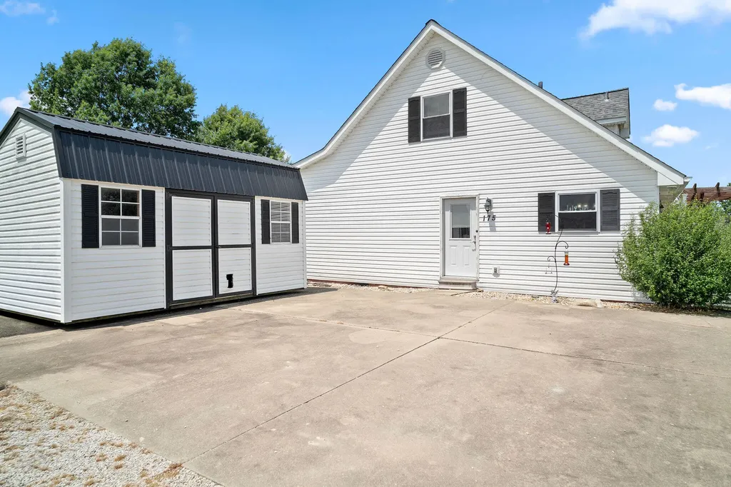 175 Dusty Lane Mt Sterling KY 40353