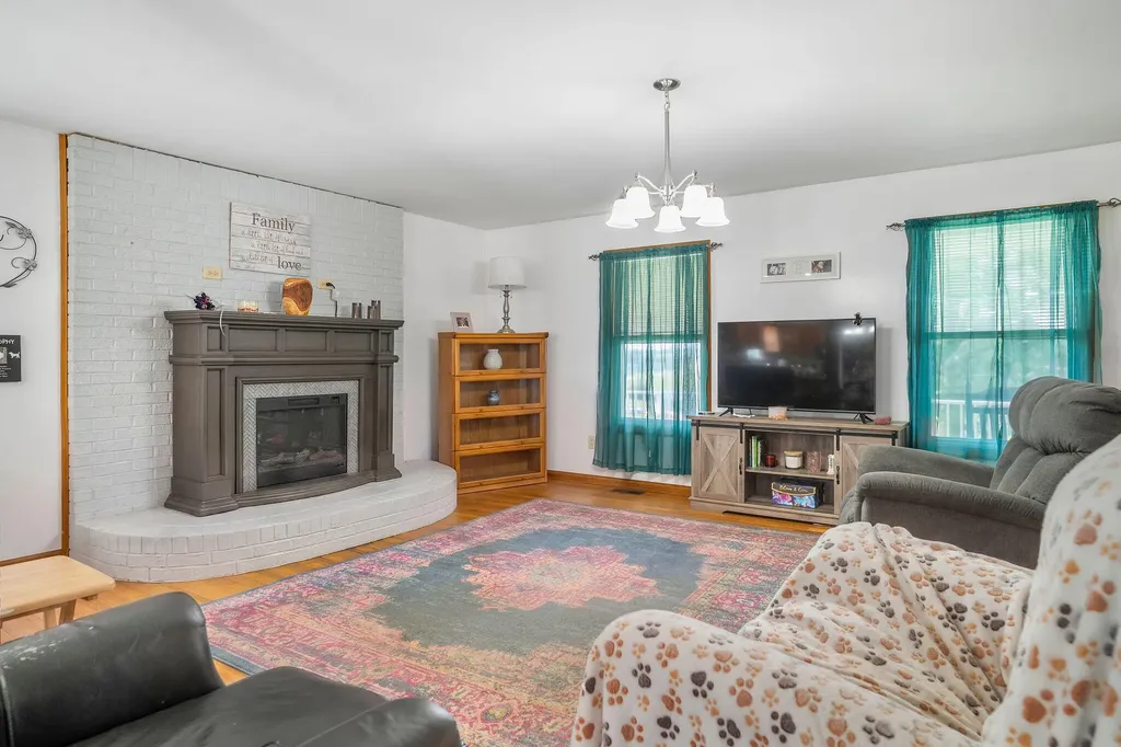175 Dusty Lane Mt Sterling KY 40353