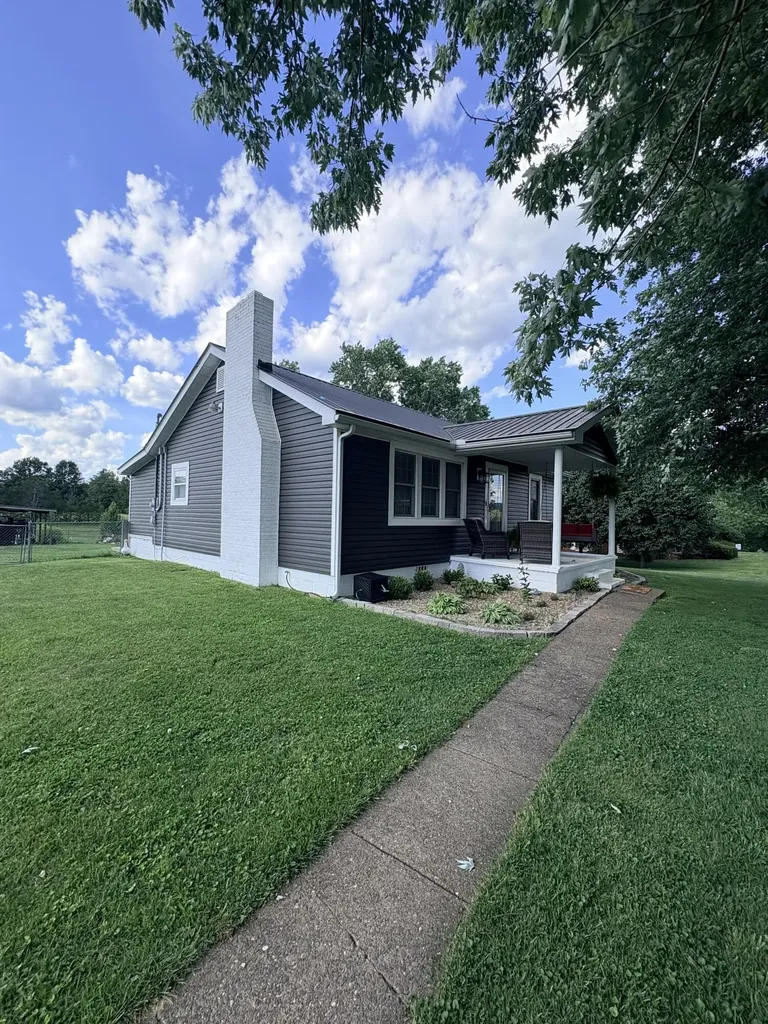 2016 Ky-10 Tollesboro KY 41189