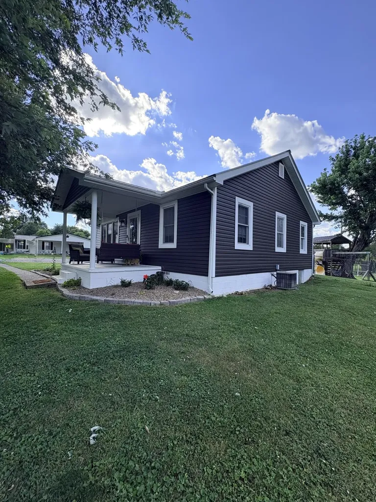 2016 Ky-10 Tollesboro KY 41189
